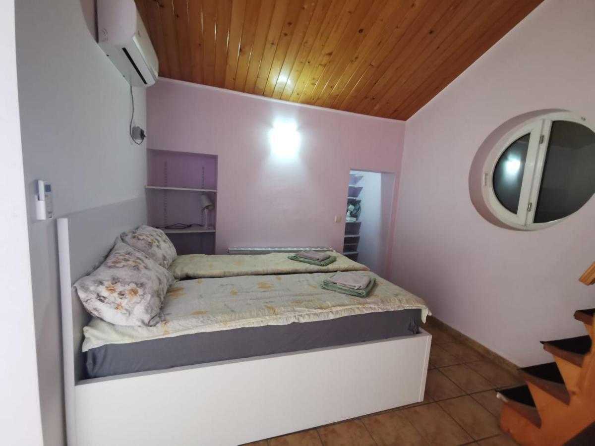 Hotel Fitness House With Garden à Constanţa Extérieur photo