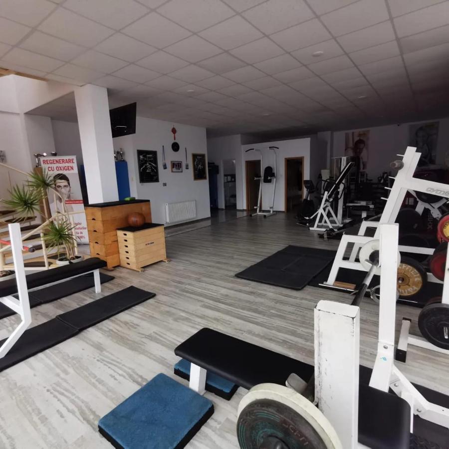 Hotel Fitness House With Garden à Constanţa Extérieur photo